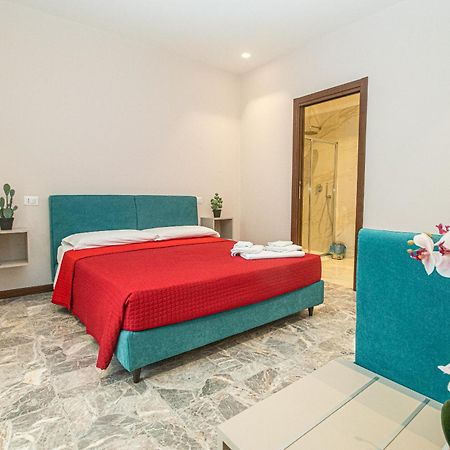 Suebi Rooms And Appartament Termoli Exterior photo
